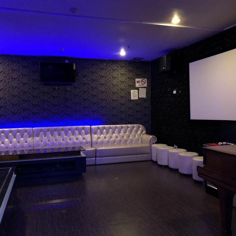 Vip Room